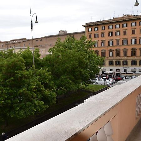 Appartement Un Caffè Sul Balcone 1 à Rome Chambre photo